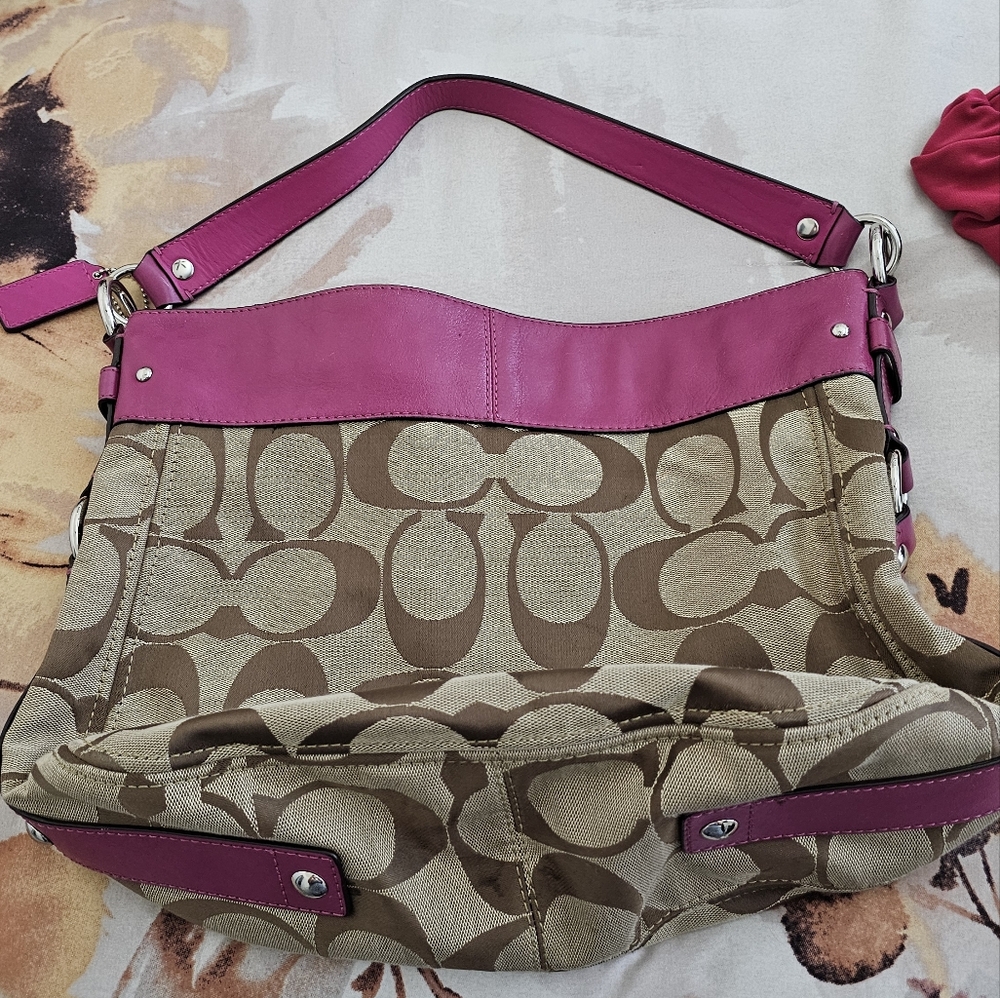 Coach Signature Canvas Shoulder Bag - Pink and Brown